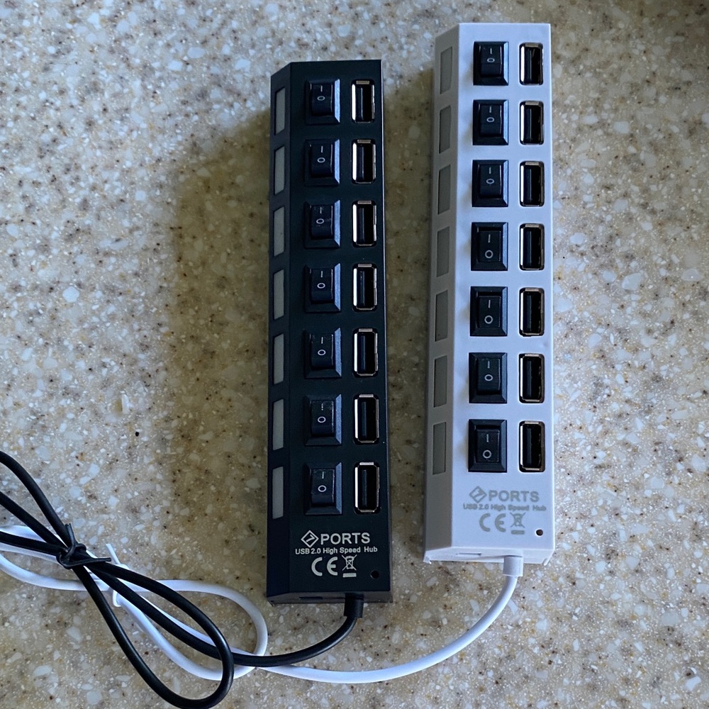 Bundle of 2 - 7-Port USB 2.0 High Speed Hub - Black / White.